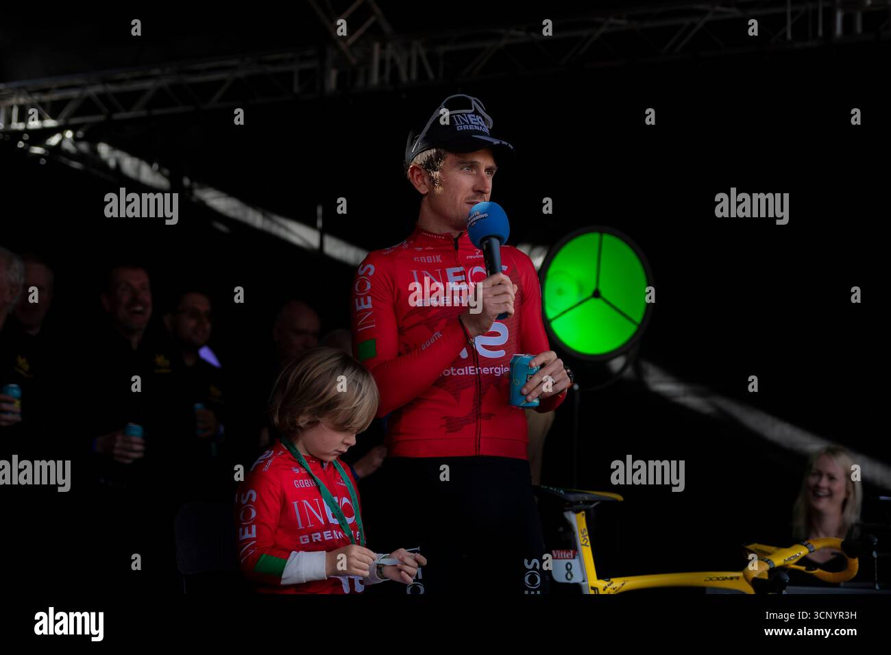 Geraint Thomas von G`B und Team INEOS Grenadiers bei seinem Abschied als Profi-Radfahrer nach der 21. Tour of Britain, Cardiff Castle Stockfoto